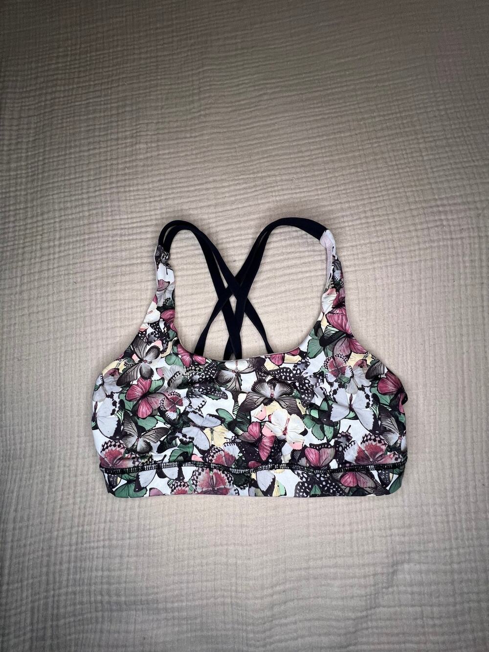 Lululemon Butterfly Energy Bra Size 6 (B130163)